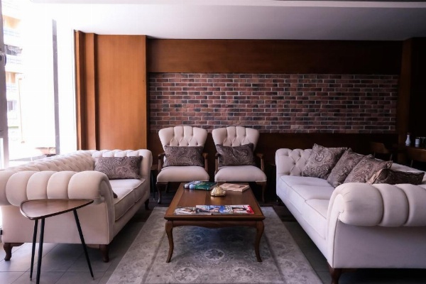 Aripsas Hotel image 8